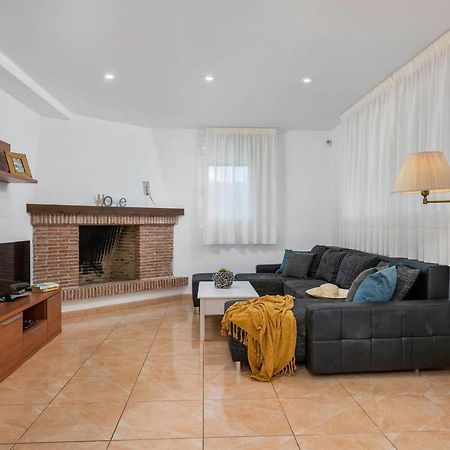 קלפה Villa Caleta - Plusholidays מראה חיצוני תמונה